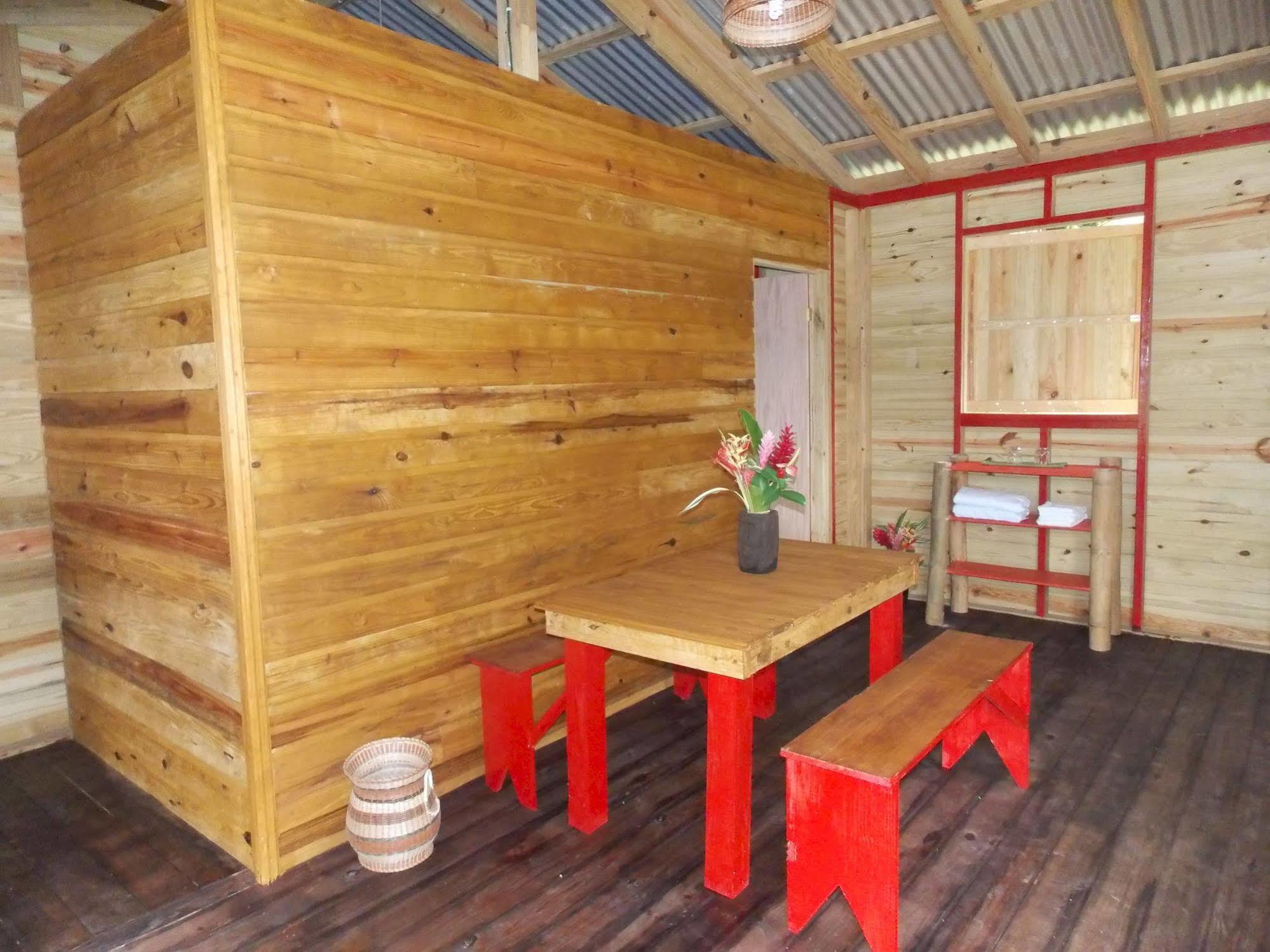 Вилла Roots Jungle Retreat Мариго Экстерьер фото
